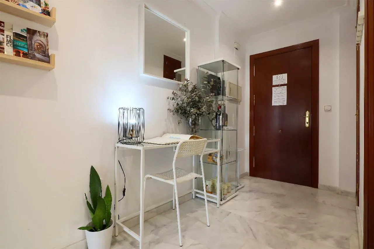 *New* Cerca De La Mezquita Apartment Cordoba